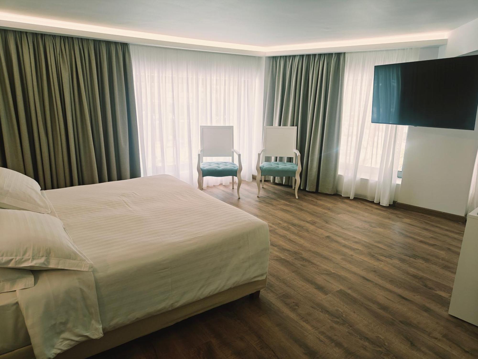 Ibiscus Rhodes City